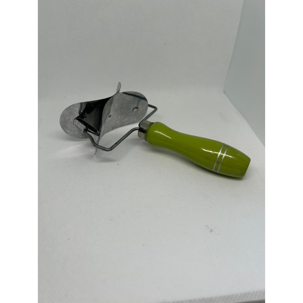 Vtg Green Wood Handle Double Blade pastry‎ dumpling round pasta ravioli cutter